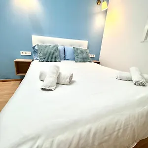  Apartamento Pamis Sants,